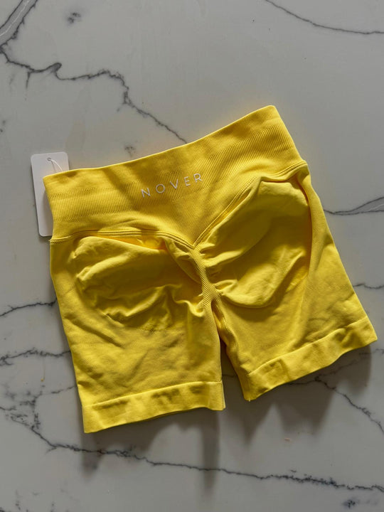 Signature Shorts - Butter