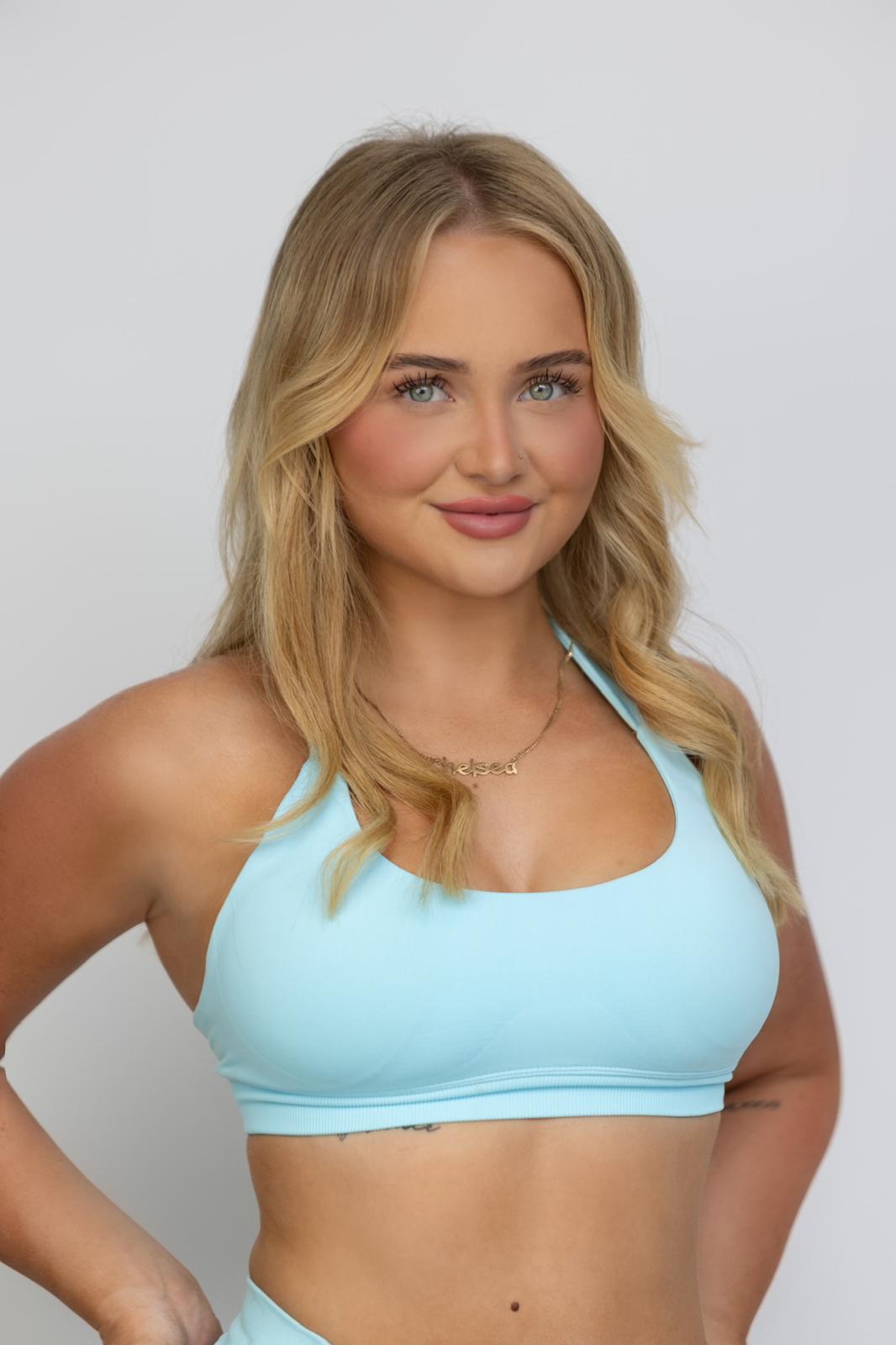Signature Crop - Luna