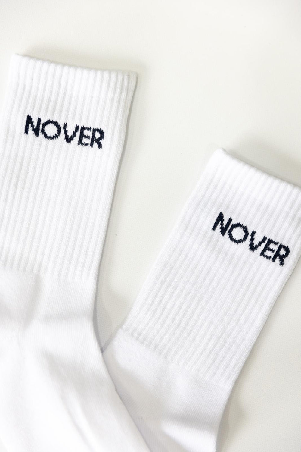 Nover Socks - White